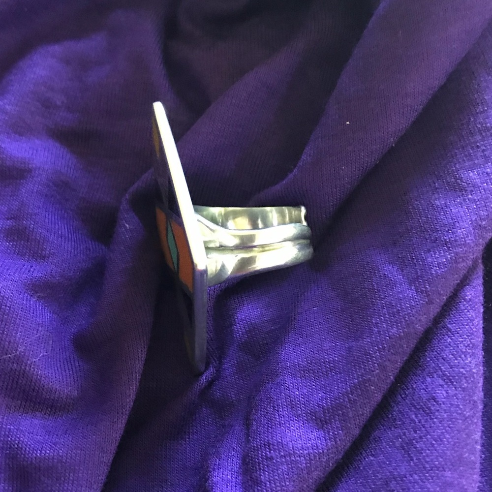 💙🧡 Geometric Inlay Ring 💛💜 - Picture 3 of 8